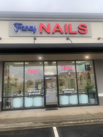 Fancy Nails logo